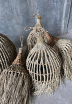 Cloche de suspension en mendong tressé naturel Ø50 cm rustique à franges