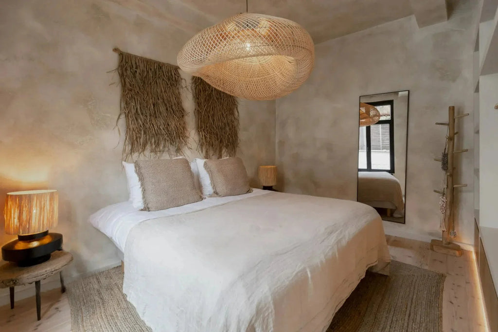 Suspension rotin naturel forme nuage Ø120 cm chaleureuse illuminée