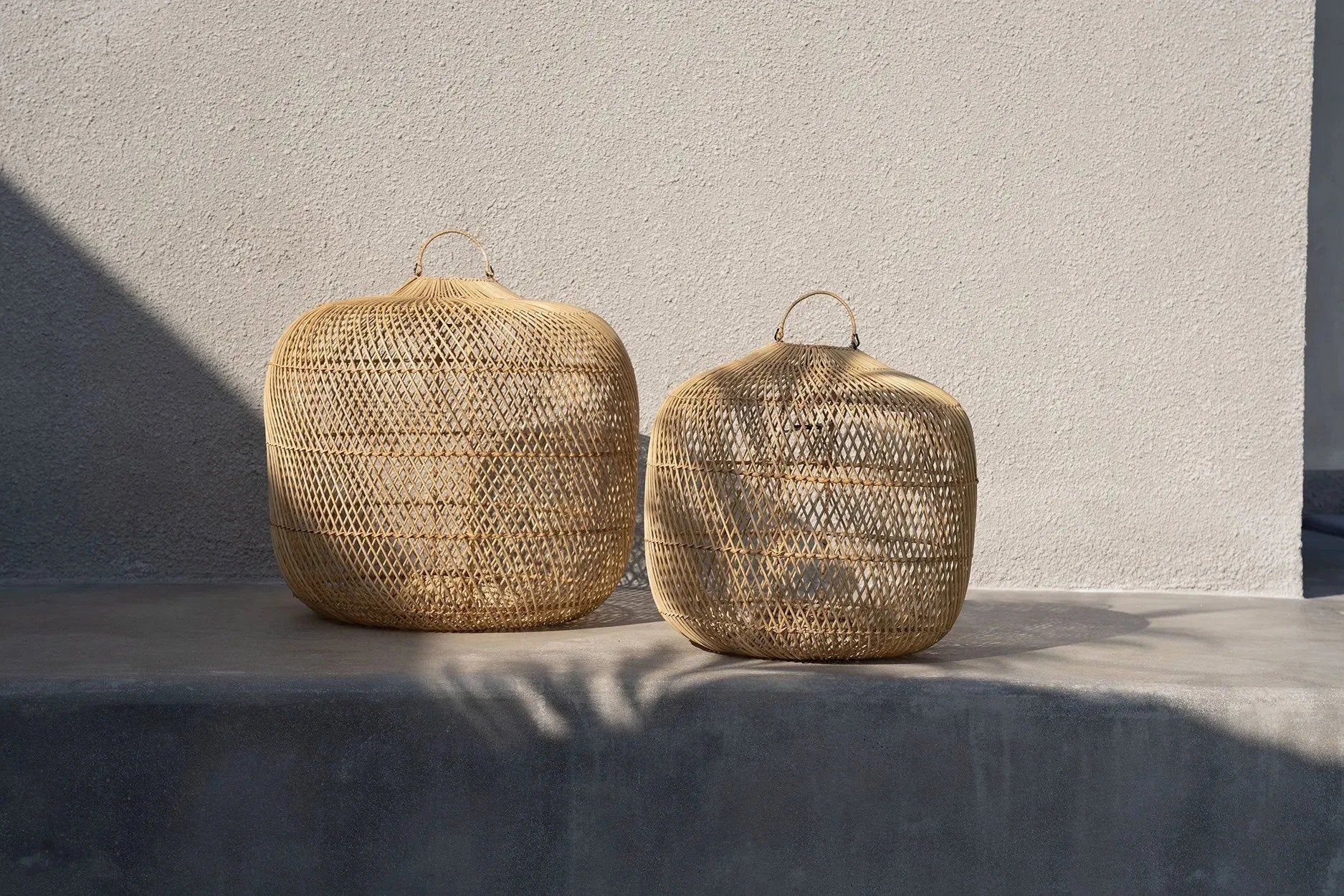 Suspension en rotin tressé naturel forme sphérique – Ø60 cm