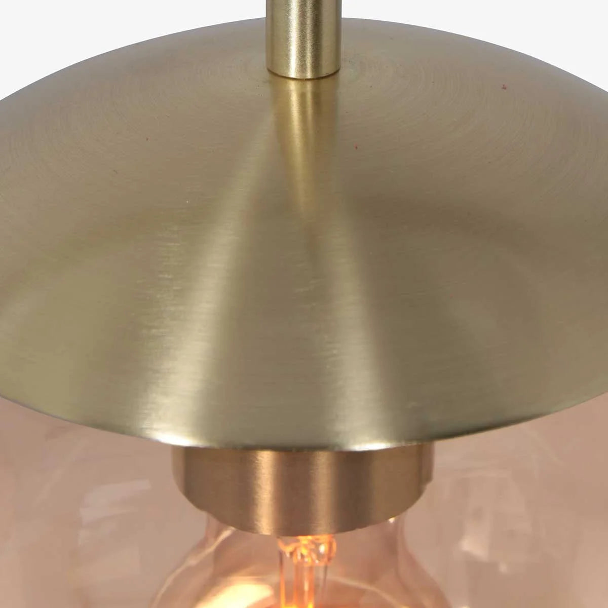 Suspension en verre ambré et métal doré avec ampoule visible – Ø20 cm