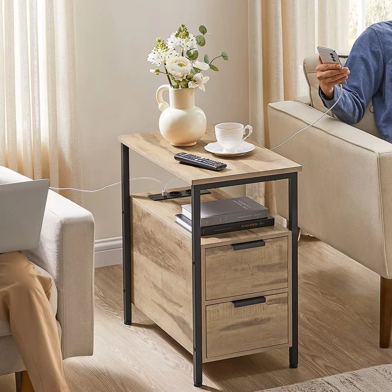 Table de chevet en bois moderne avec deux tiroirs de rangement.