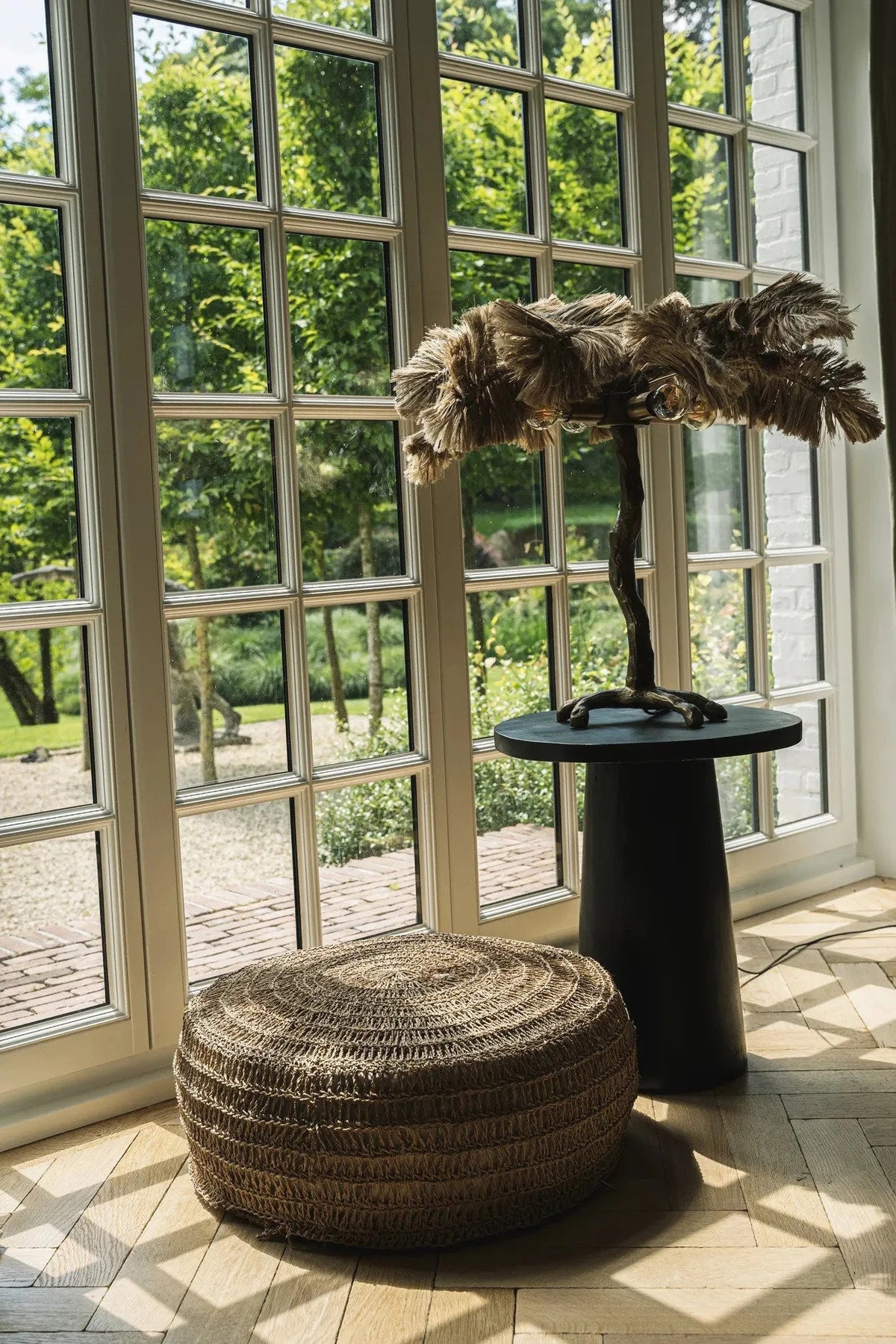 Ottoman rond en jute tissé pour la décoration intérieure élégante