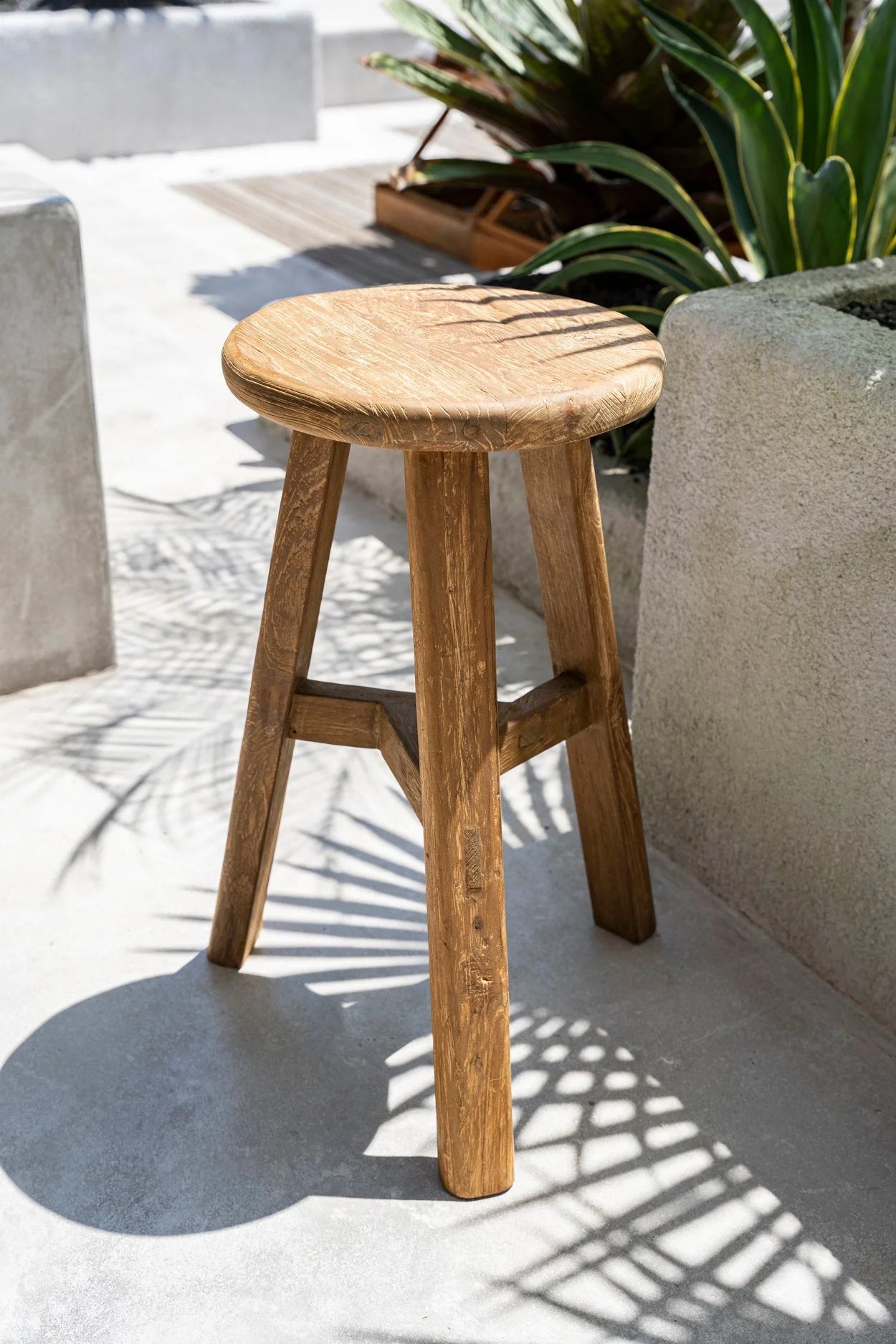 Tabouret de bar en teck recyclé naturel, H66 cm, intérieur/extérieur