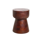 Tabouret sculpté en bois de manguier brun, forme sablier, H45 cm