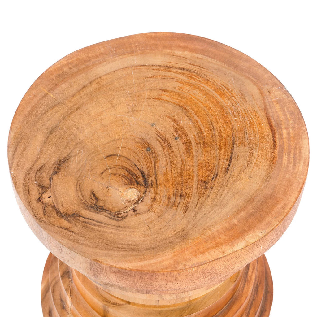 Tabouret en bois de suar naturel forme cylindrique empilée – H45 cm