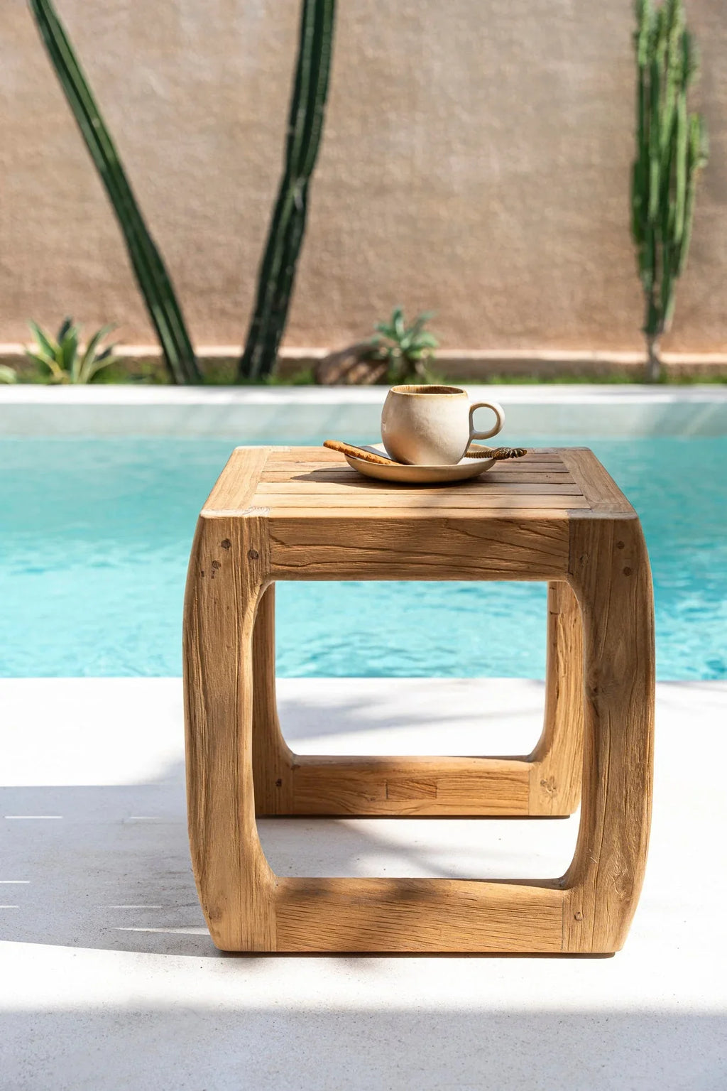 Tabouret d’extérieur en teck recyclé naturel forme rectangulaire – 38x38 cm