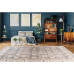 Tapis oriental rectangulaire beige avec motifs bleus et gris veloutés, design élégant