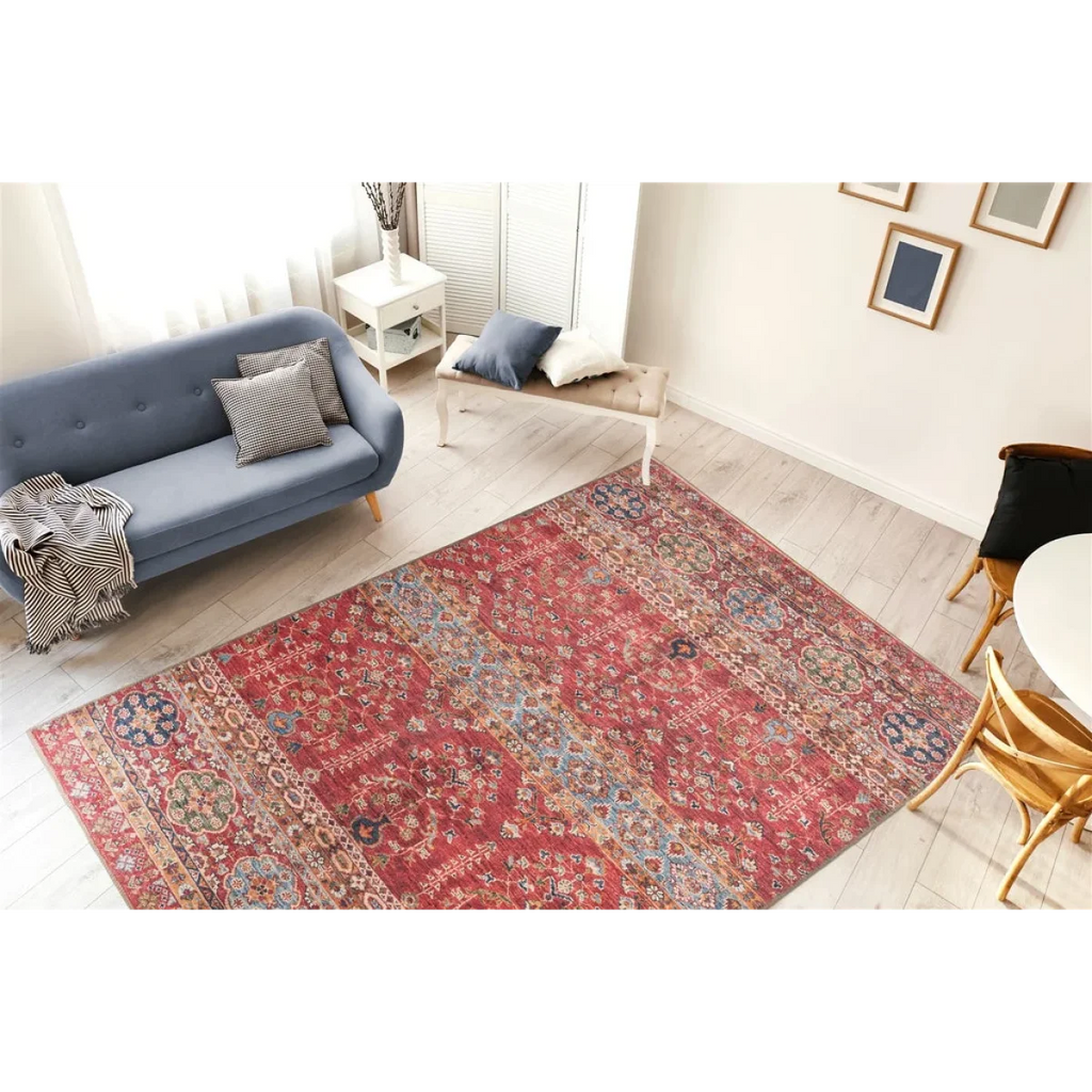 Tapis rectangulaire rouge Faye 300 Multi Rot 110cm x 180cm avec motifs floraux et géométriques