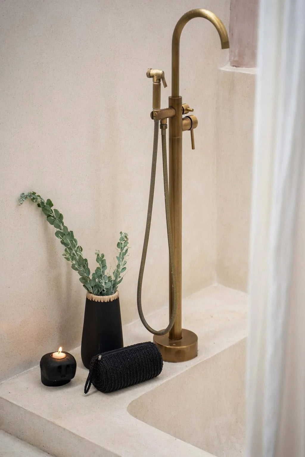 Robinet de baignoire en laiton avec douchette à main pour salle de bain élégante