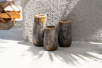 Vase décoratif en terracotta gris patiné col tressé – H22 cm