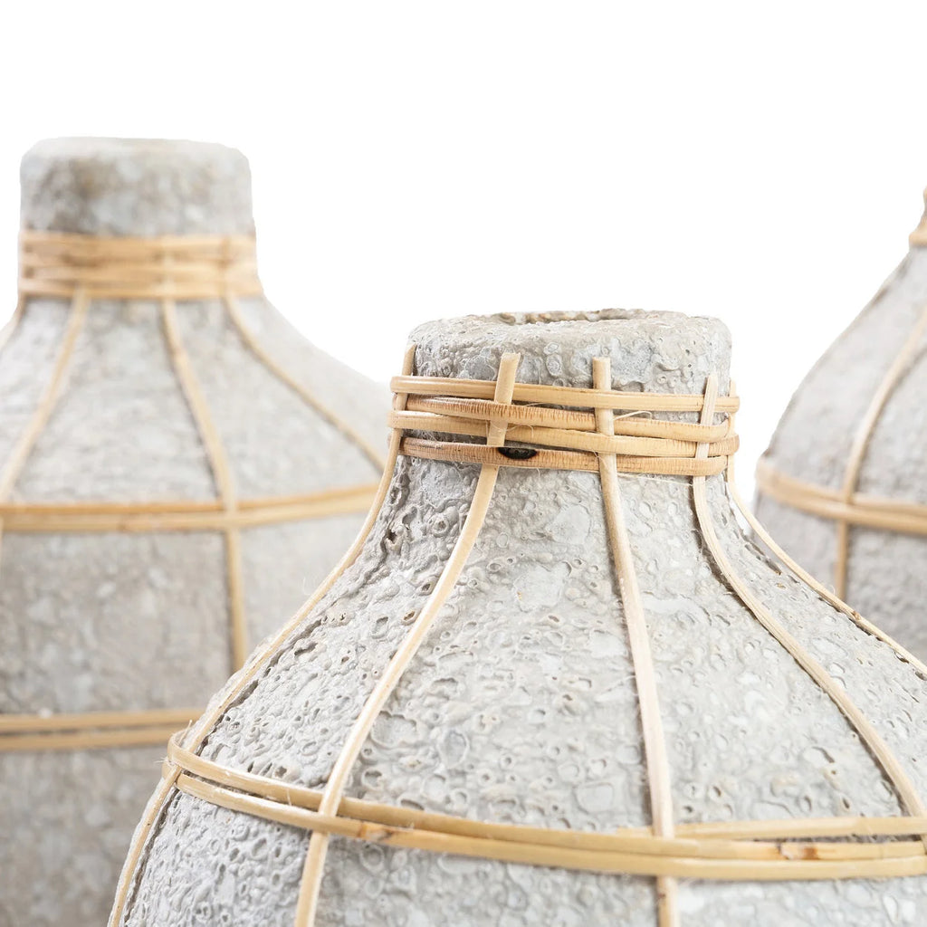 Vase ovale en terre cuite effet béton et rotin naturel – H23 cm